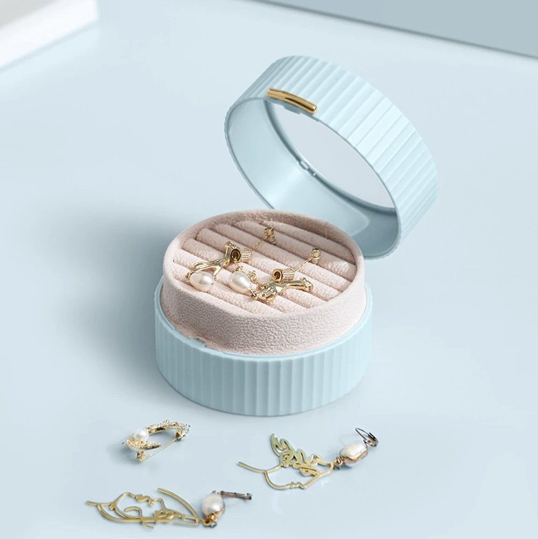 boite-a-bijoux-de-voyage-originale-bleue