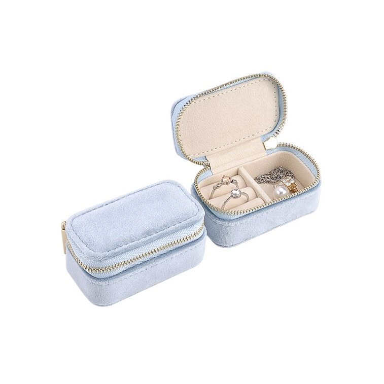 boite-a-bijoux-de-voyage-rectangulaire-en-velours-bleu-ciel