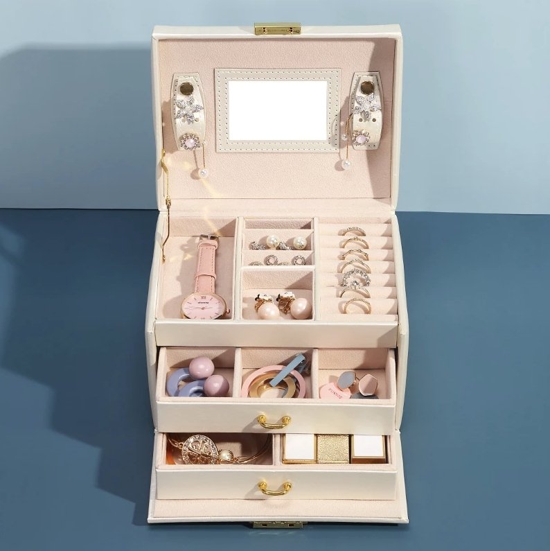 coffret-a-bijoux-cuir-coloris-blanc