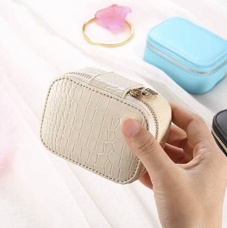 Kleines Schmuckkästchen für Mädchen